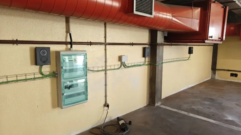 Instalação de 5 Zaptec Go e esteira na Altice Edifício Viseu