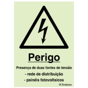 Sinal para painéis fotovoltaicos, perigo presença de duas fontes de tensão - P 13 67