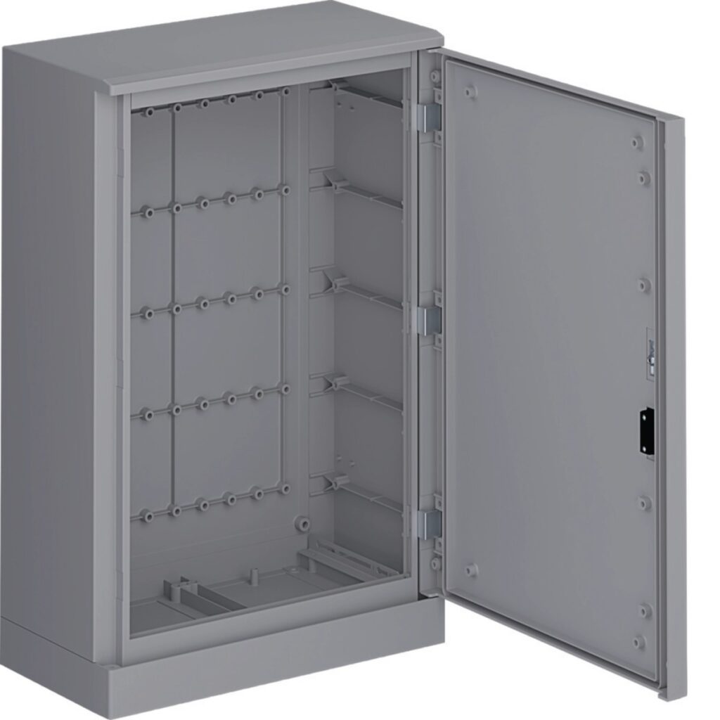 Quadro Hager orion plus FL321B – de exterior, platina FL511E e kit FL992B, 900 x 600 x 300 mm