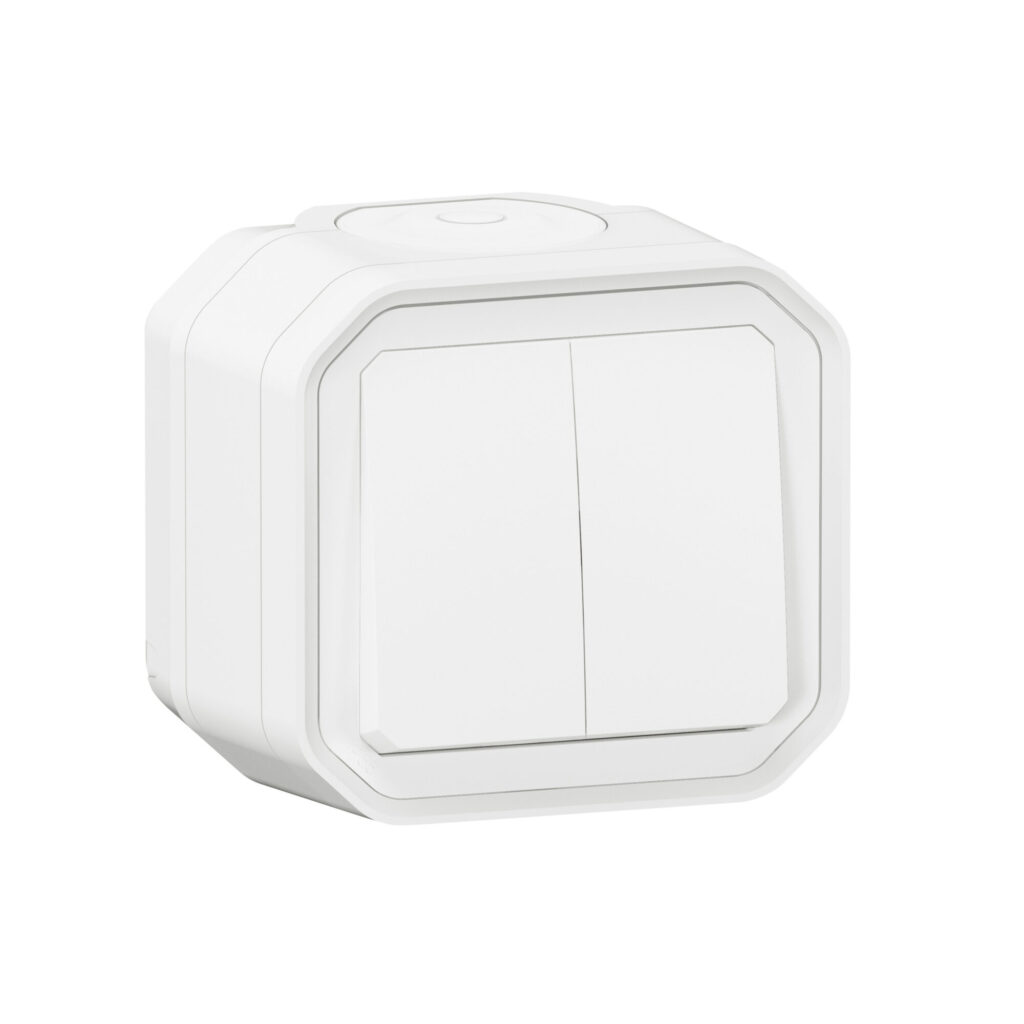Comando duplo Legrand Plexo 069755L – estanque, botão ou comutador duplo, 10 AX, IP55, branco