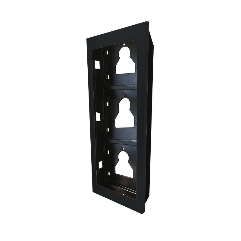 Moldura de embutir Comelit UT9163B – 3 módulos Ultra Black, para caixa 3110/3A, preta