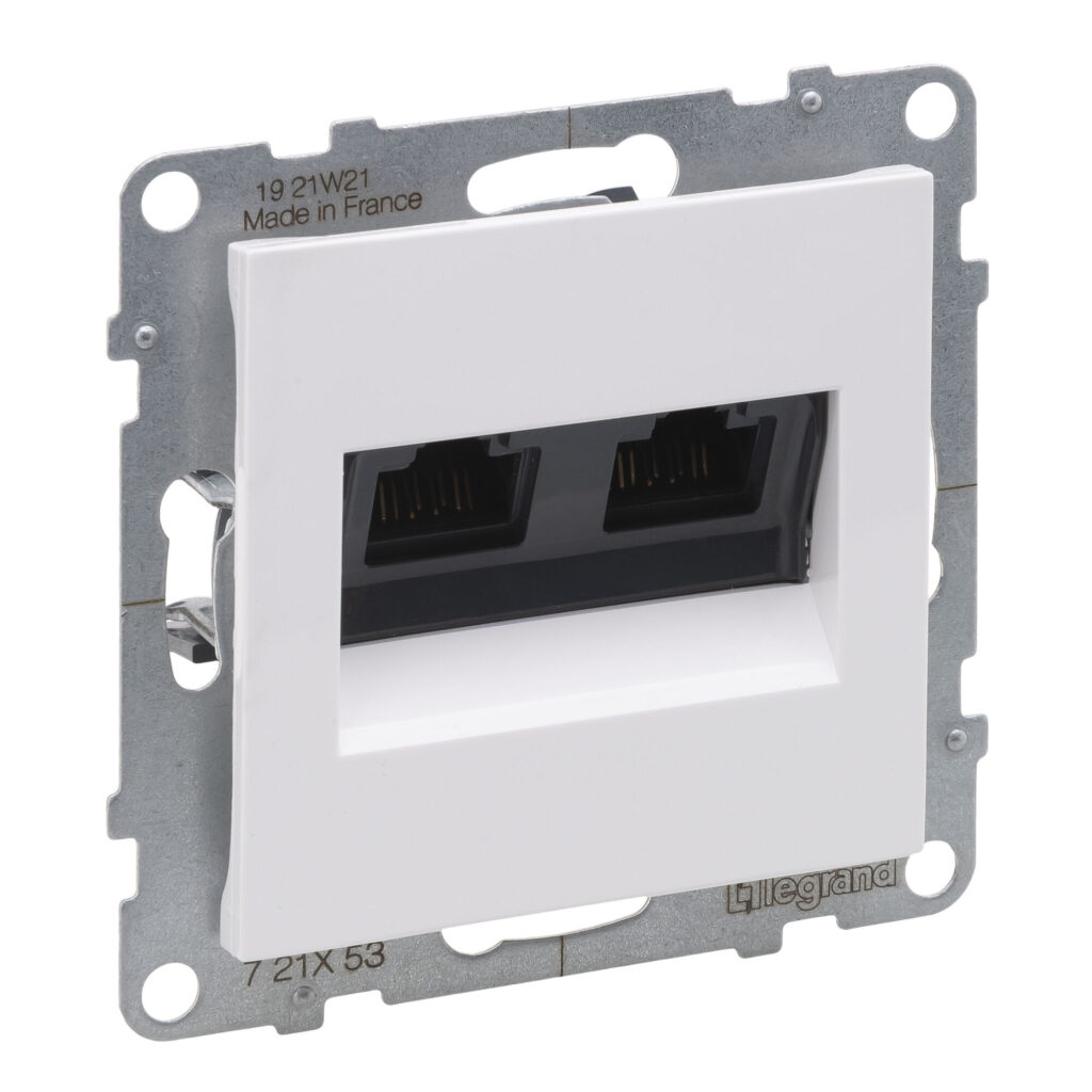 Tomada dupla RJ45 Legrand New Suno – Cat. 6 UTP, branca, alumínio ou preta