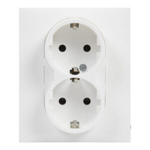 Tomada dupla Schuko Legrand New Suno – 2 x 2P+T, 16 A, branca, alumínio ou preta