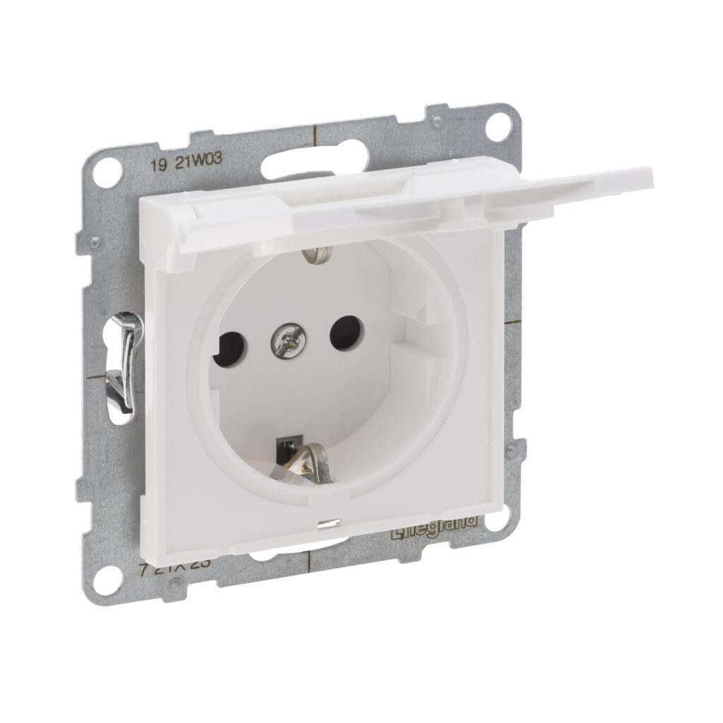 Tomada Schuko Legrand New Suno – com tampa, IP21, 16 A, branca, alumínio ou preta